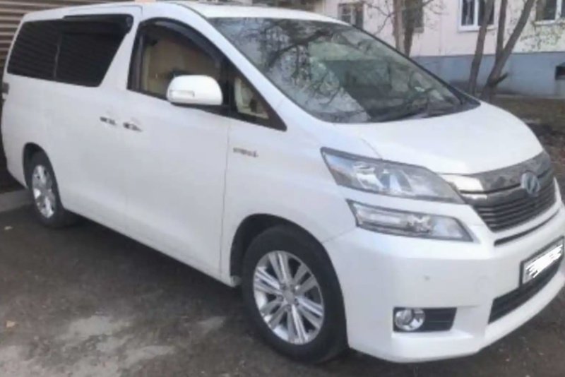 Стекло от Toyota Vellfire Alphard